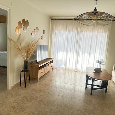 Marbella Apartment Cambrils Bagian luar foto